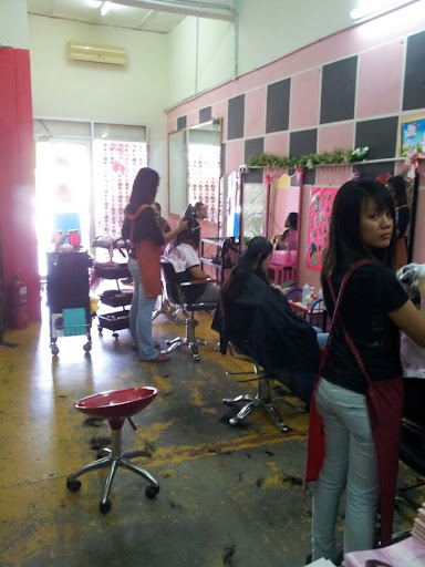 BLinG-BLinG Hair Salon