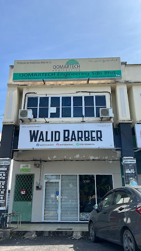 WALID BARBER kedai gunting lelaki kawasan bandar chukai kemaman , terengganu