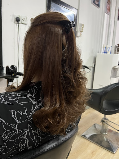 SYIRA HAIR STUDIO - Kedai Gunting Rambut Muslimah kerteh