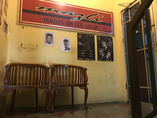 Mazli;s Unisex Salon