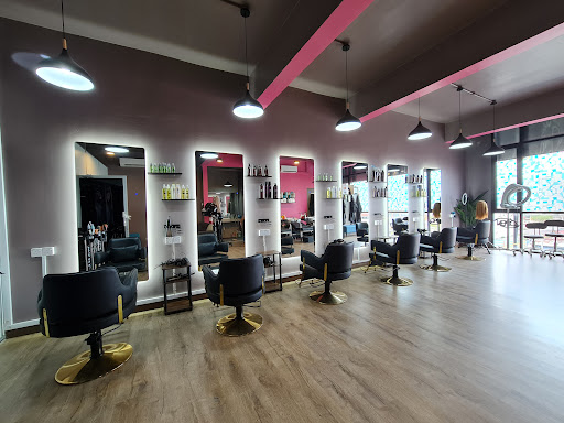 Dee Kar Hair Salon