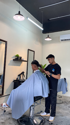 Lucid Barbershop