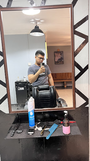Aimanmazli hairstudio
