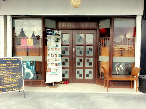 SHADIRA Pusat Kecantikan Rozita