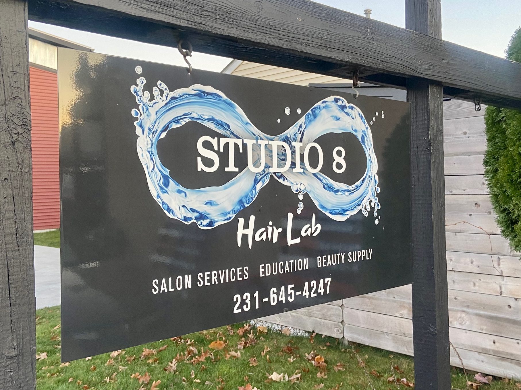 8 degrees hair studio