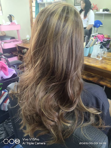 Kings & Queens Hair Saloon