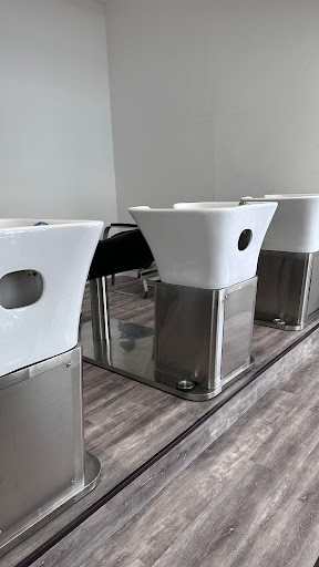 Gene's Outlet Hair Salon - Trinity Hub Gene's Outlet Hair Salon - Trinity Hub