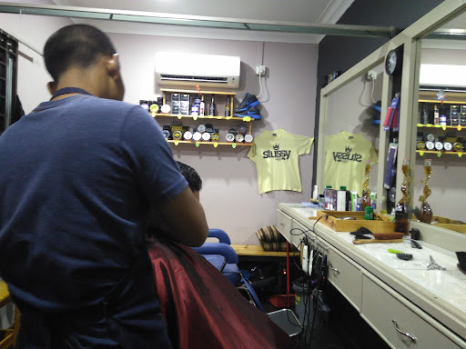 Too Barber Shop IJOK