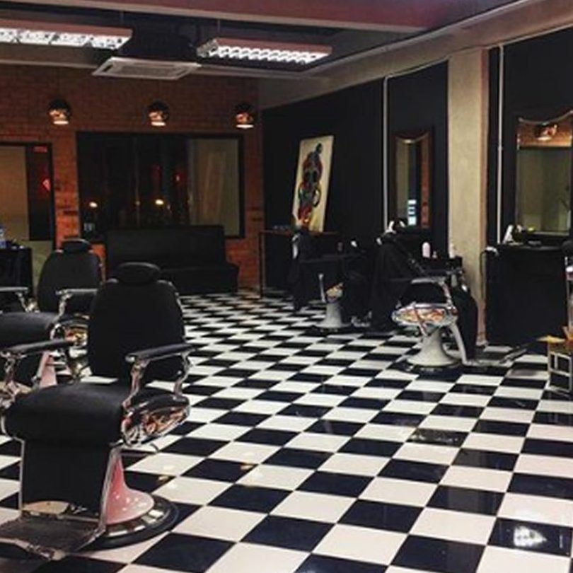 mk barber taman gunung